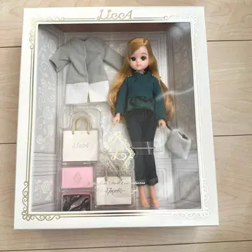 미개봉 리카짱 스타일리시 인형 컬렉션 올리브 페플럼 스타일