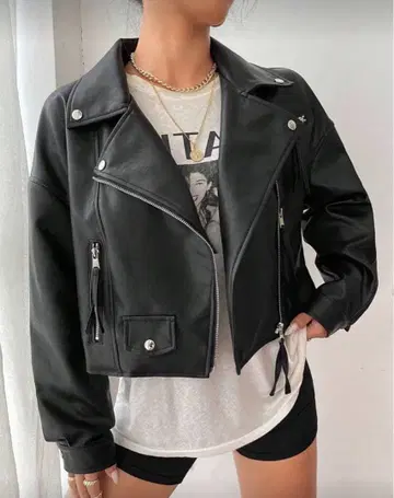 블랙 라이더 자켓 지퍼 포켓