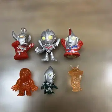 울트라맨 피규어 6체 세트