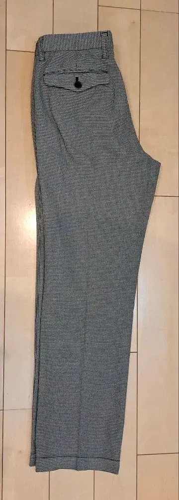 체크 무늬 슬랙스