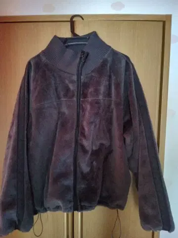 CLASSICAL ELF 플리스 자켓 다크 그레이