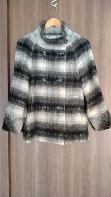 MICHEL KLEIN 체크 무늬 반코트 38