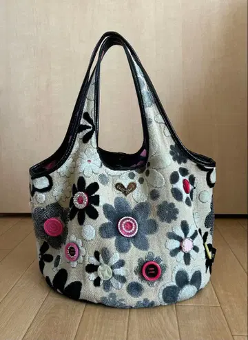 싱크비 꽃무늬 자수 토트백