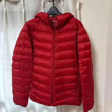 UNIQLO 빨간색 다운 자켓 M
