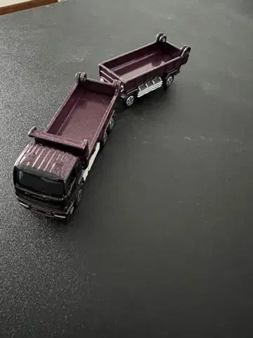 보라색 덤프트럭 2대 연결 토미카 롱