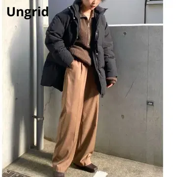 언그리드 Ungrid 미들 기장 오버 사이즈 다운 블랙