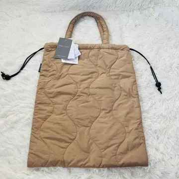 헬렌 무어 퀼팅 백 베이지