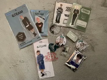 TAKI 아크릴 스탠드 외