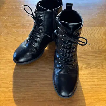 [펠리시모] 레이스업 블랙 가죽 부츠 24.5cm