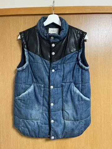 MORGANHOMME 데님/가죽 슬리브리스 다운 베스트