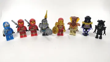 레고 닌자고 미니 피규어 오버로드 파이로 8개