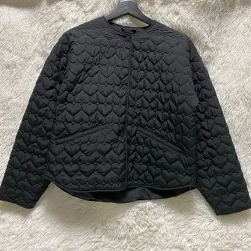 새상품급 ZARA 자라 하트 퀼팅 자켓 XS 블랙 아우터