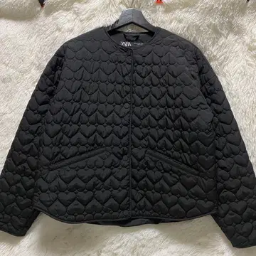 새상품급 ZARA 자라 하트 퀼팅 자켓 XS 블랙 아우터