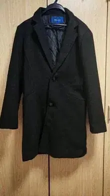 블랙 싱글 버튼 롱 코트