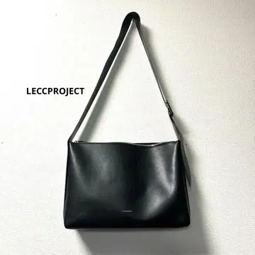 LECCPROJECT 숄더백 블랙