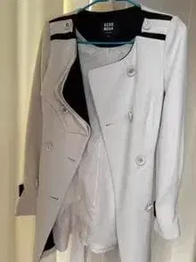 VERO MODA 화이트 자켓