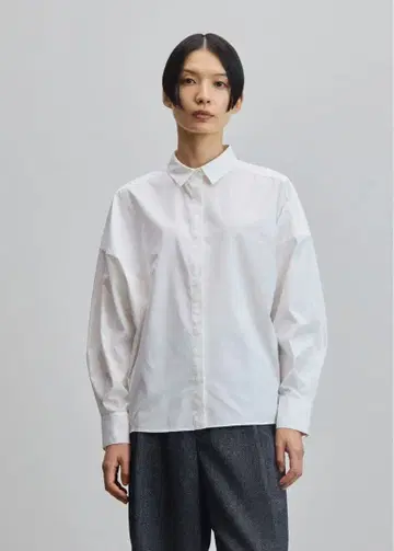 SOEJU 소쥬 코쿤 셔츠 화이트 M