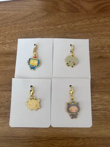 treasure TRUZ 메탈 참 세트