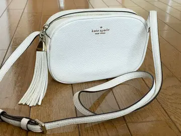 케이트 스페이드 숄더백 화이트