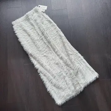 새상품 스콧 클럽 라디에이트 퍼 롱 니트 스커트 야마다야