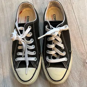 CONVERSE REACT 블랙 스니커즈