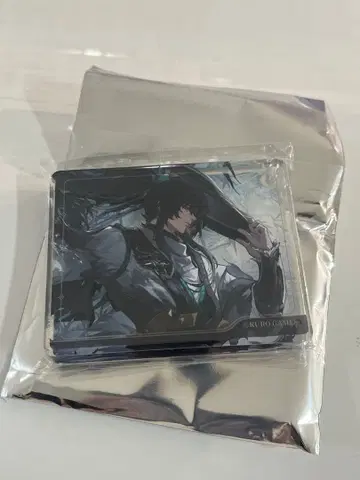 명조 그라테 콜롯타 큐엔