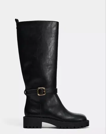 ZARA 자라 플랫 트랙 밑창 부츠 블랙