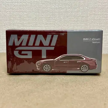 miniGT 1/64 BMW i7 아방튀린 레드