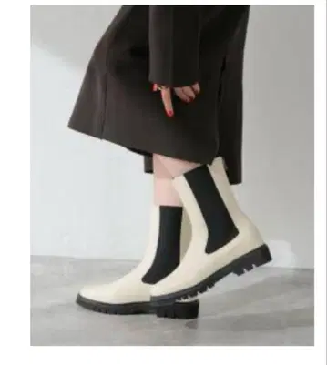 저널 스탠다드 리룸 미사용 APTO 아프트 Jhon 부츠 25