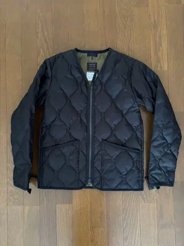 TAION V넥 퀼팅 자켓 XXS