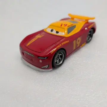 카즈 토미카 대니 슈와베츠 토마스빌 타입