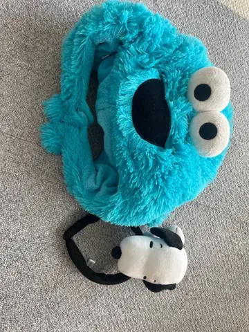 쿠키 몬스터와 스누피의 캐릭터 굿즈