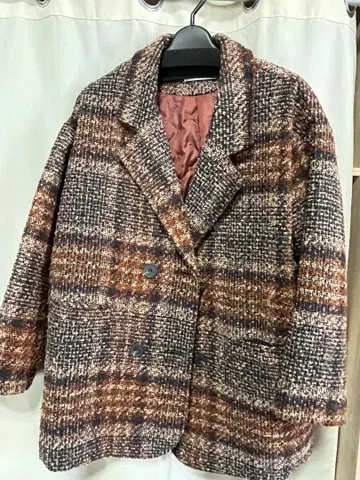 브라운 체크 더블 브레스트 코트