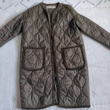 THE SHINZONE 카키 퀼팅 코트