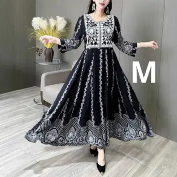 자수 롱 원피스 블랙 귀여운 세련된 루즈핏 체형 커버