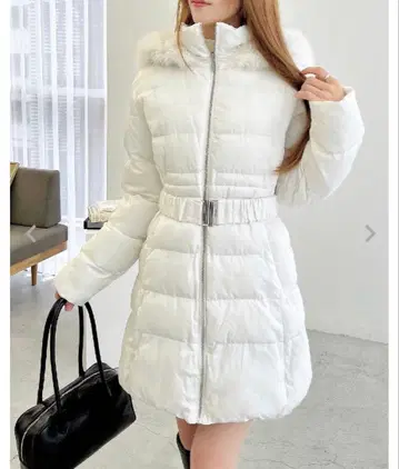 퍼 후드 부착 허리 벨트 에코 다운 코트 INGNI 화이트