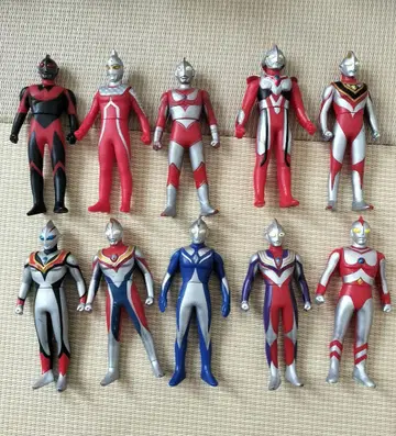 울트라맨 시리즈 피규어 묶음 판매