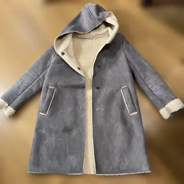 LADY LUCK LUCA 그레이 후드 부착 무스탕 코트