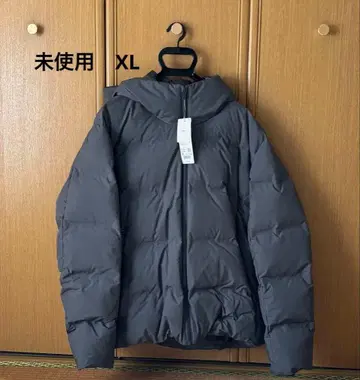 [ 미사용 새상품 ] UNIQLO 후드 부착 다운 자켓 XL