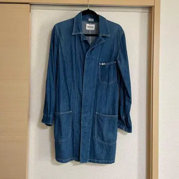 Lee x monkey time 콜라보 샵코트