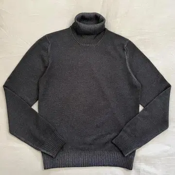 새상품 GRAN SASSO 미들 게이지 제품 염색 울 터틀넥 니트