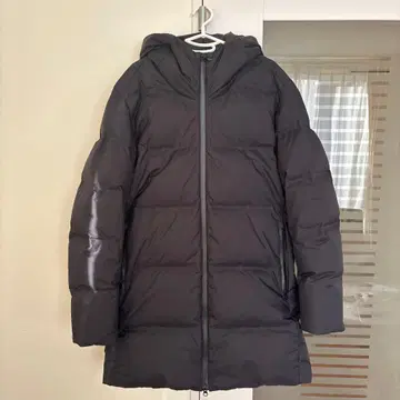 UNIQLO 심리스 다운 코트