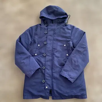 준 레드 네이비 후드 부착 모즈 코트