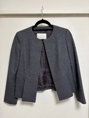 Ballsey 그레이 노카라 자켓