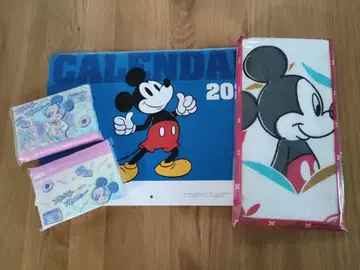 디즈니 제1생명 2026년 벽걸이 달력 및 타월 세트