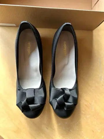 velikoko 블랙스무스 리본 포함 3cm 펌프스 23.5cm 와이드