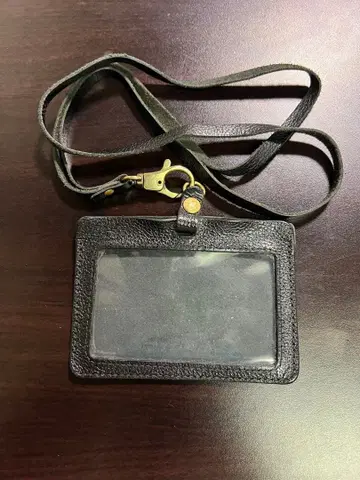 일비종떼 패스 케이스