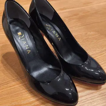 [새상품급] DIANA 다이애나 블랙 하이힐 23.5cm