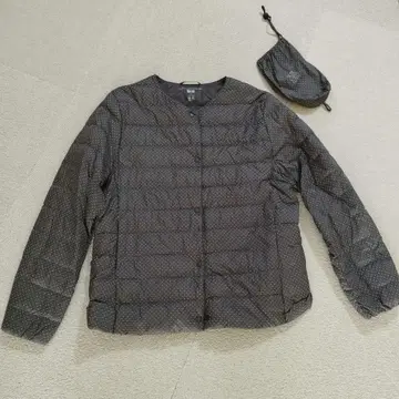 여성용 유니클로 울트라 라이트 다운 자켓 XL 도트 무늬 그레이