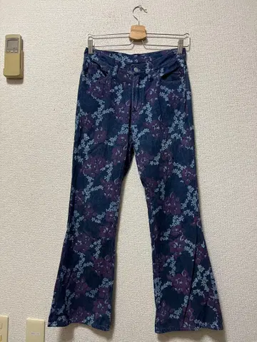 에비수 돈나 하이비스커스 올 패턴 플레어 데님 /38 인디고 플라워